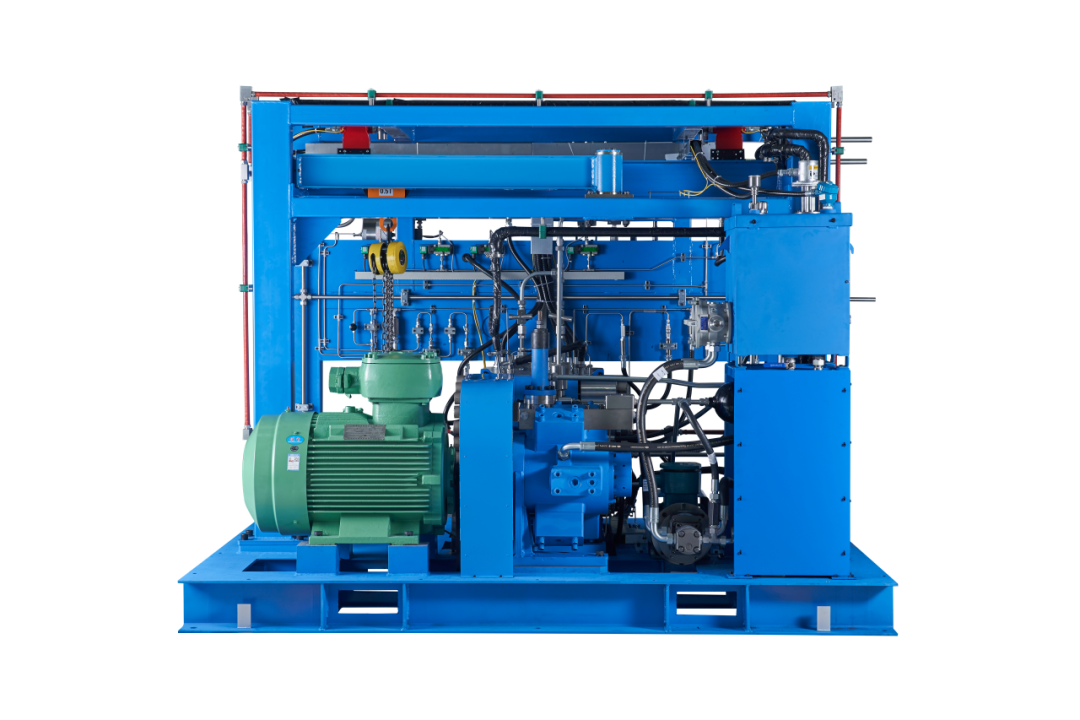 Liquid drive diaphragm hydrogen compressor for 45MPa station